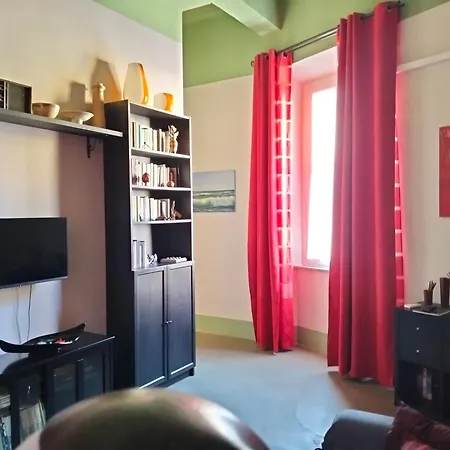 Tra Il Mare E Il Borgo * ليفورنو