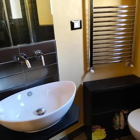 Apartment Tra Il Mare E Il Borgo Livorno